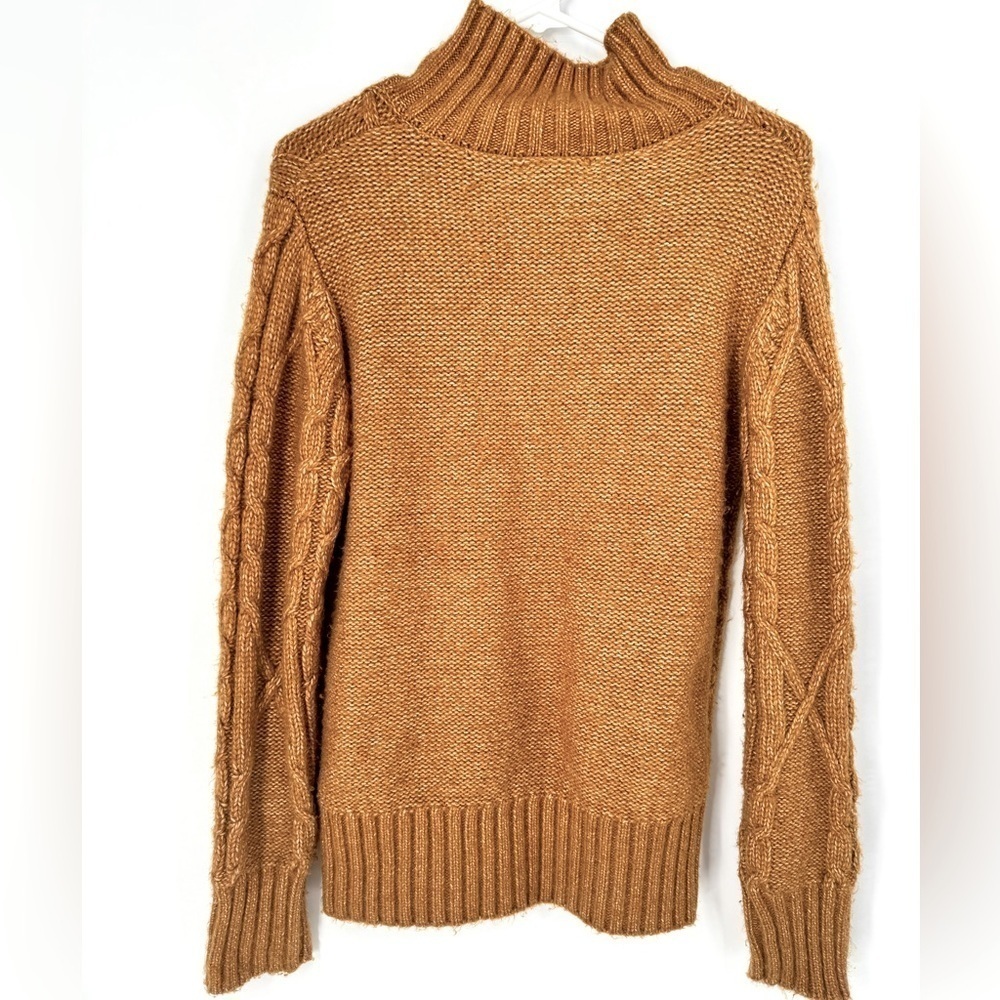 Cupcakes and Cashmere Sweater Funnel neck - Picture 4 of 6